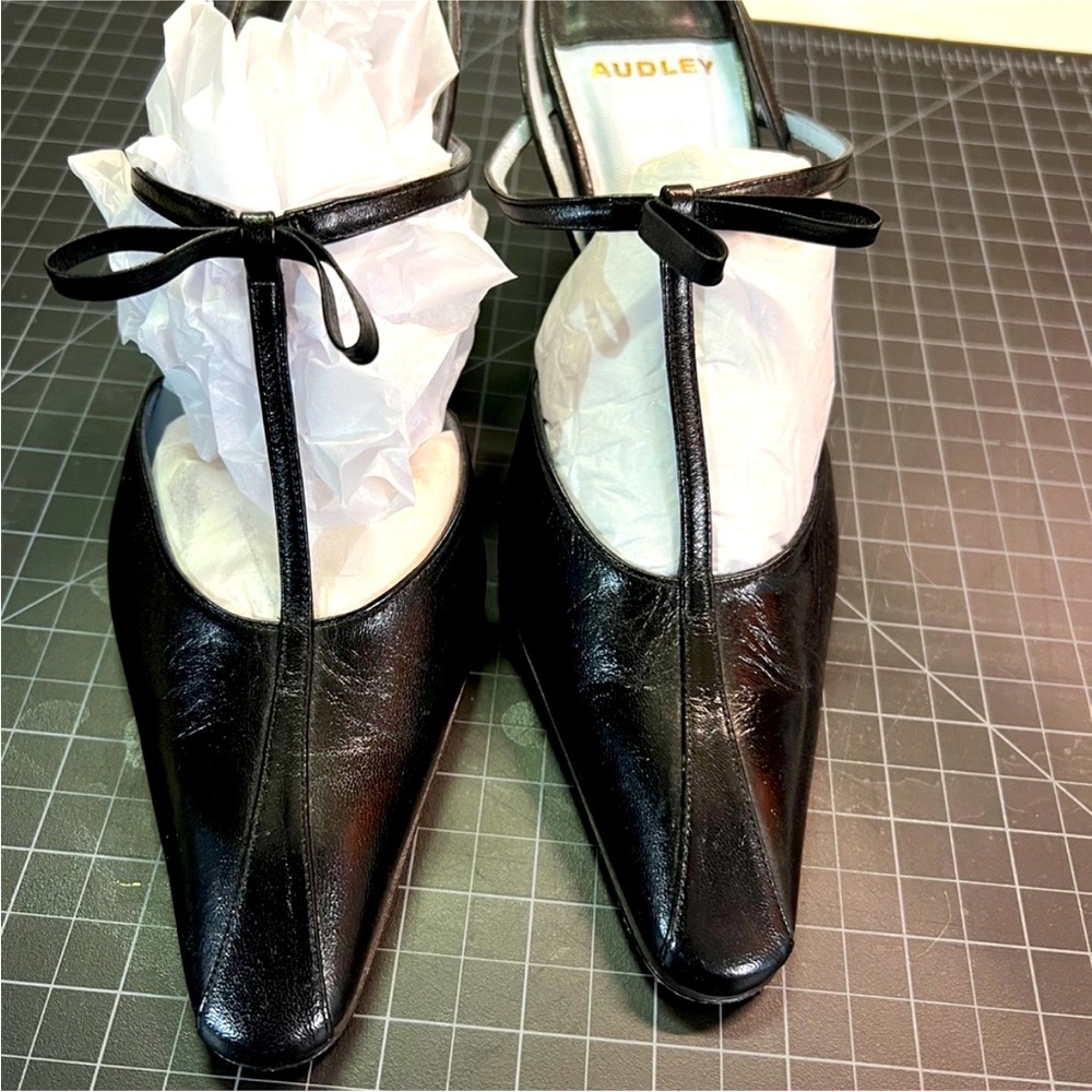Black Audley leather slingback heels size 38